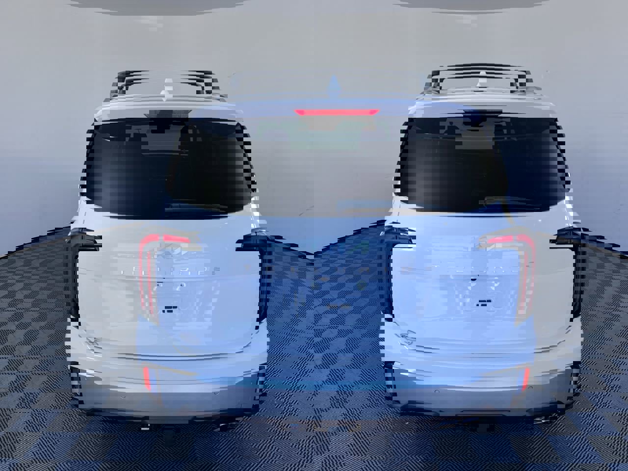 Certified 2024 Kia Telluride SX w/ Towing Package image 4