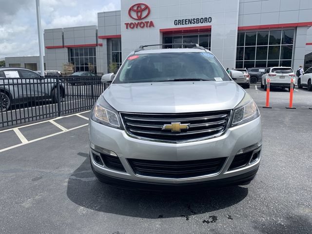 Used 2015 Chevrolet Traverse LT w/ Style and Technology Package AWD/4WD image 3
