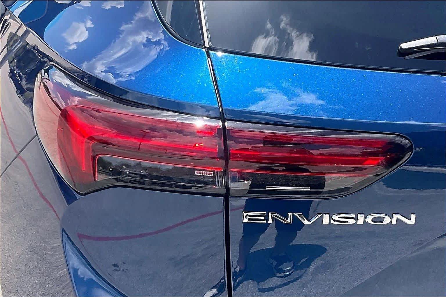 Used 2023 Buick Envision Essence FWD image 27