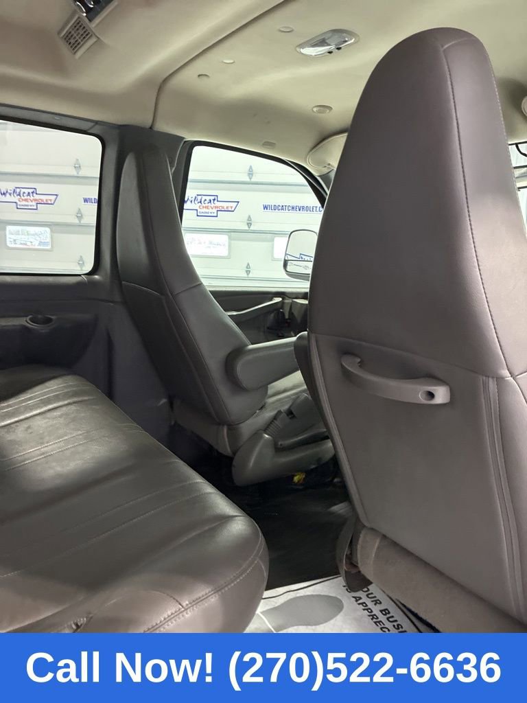 Used 2017 Chevrolet Express 2500 LS RWD image 32