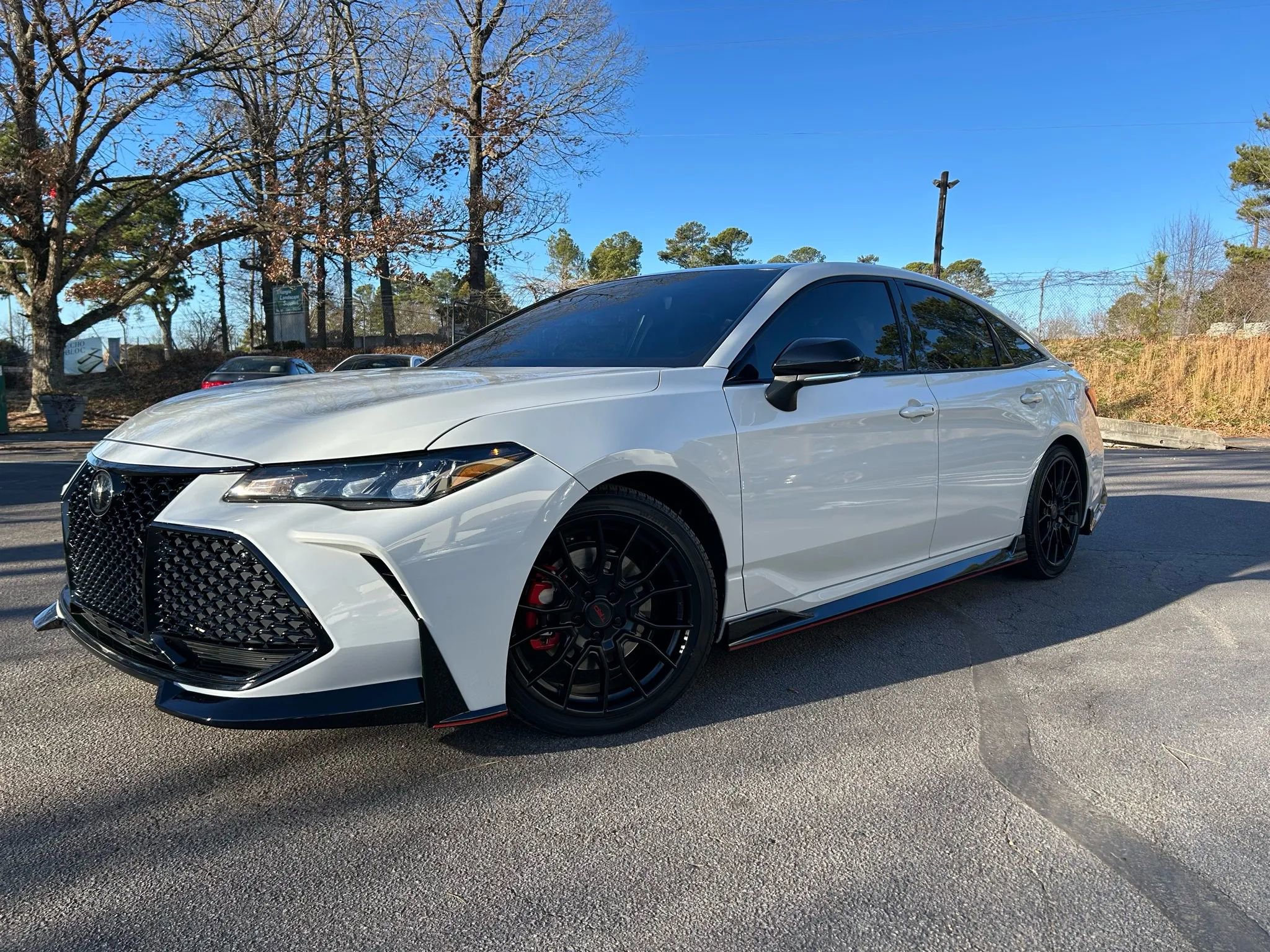 Used 2021 Toyota Avalon TRD image 9