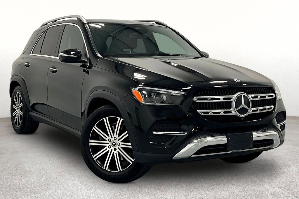 Used 2025 Mercedes-Benz GLE 350 4MATIC image 1
