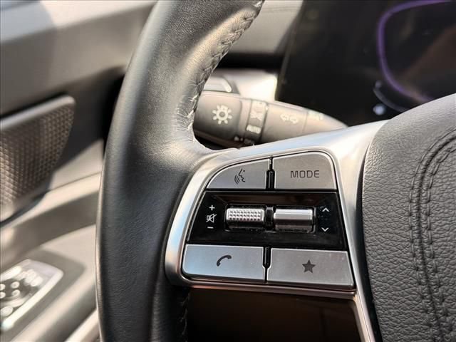 Used 2025 Kia Telluride S FWD image 21