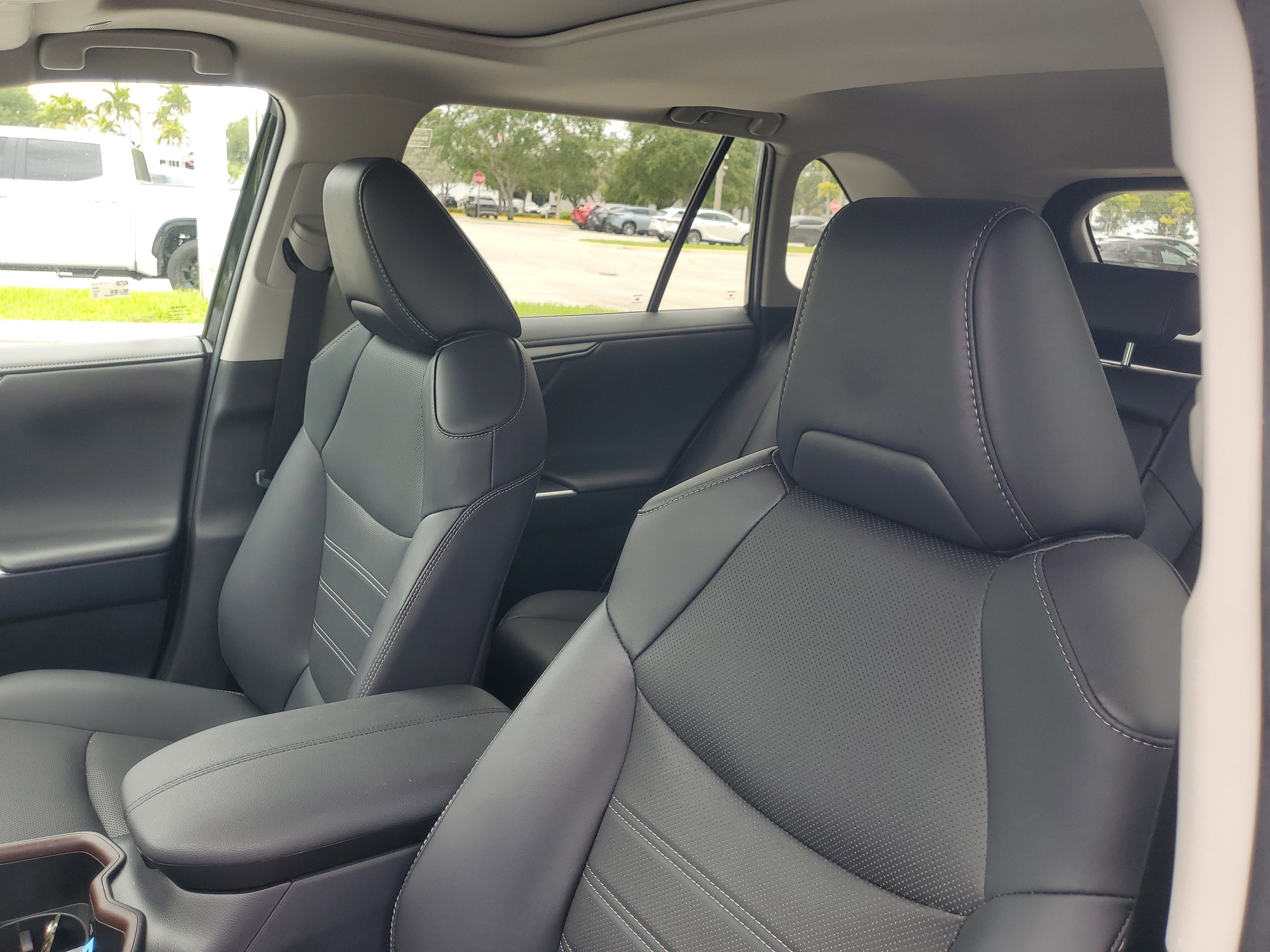 Used 2024 Toyota RAV4 Limited w/ Advanced Technology Package FWD image 19