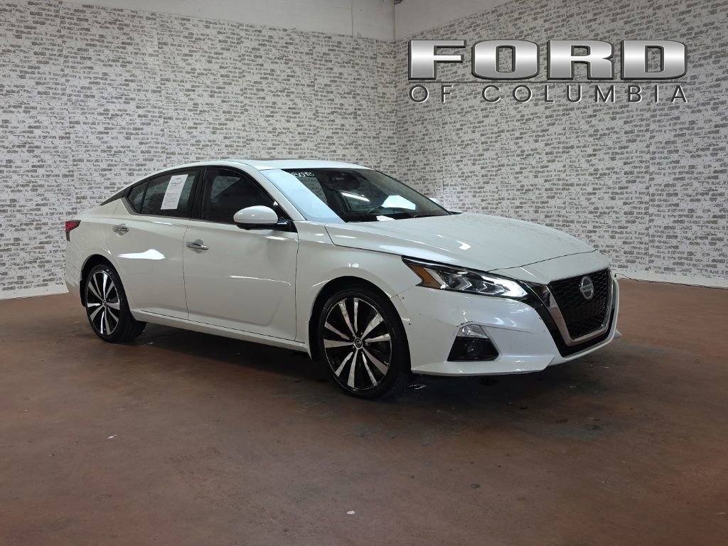 Used 2021 Nissan Altima 2.5 Platinum AWD/4WD image 1