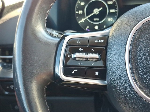 Used 2024 Kia Carnival SX Prestige image 24