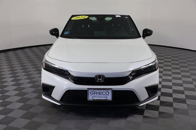 Used 2024 Honda Civic Sport image 3