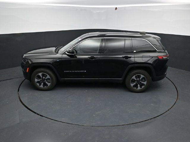 Used 2024 Jeep Grand Cherokee Limited 4xe AWD/4WD image 48