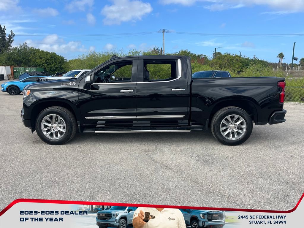 Used 2024 Chevrolet Silverado 1500 High Country w/ High Country Premium Package image 6
