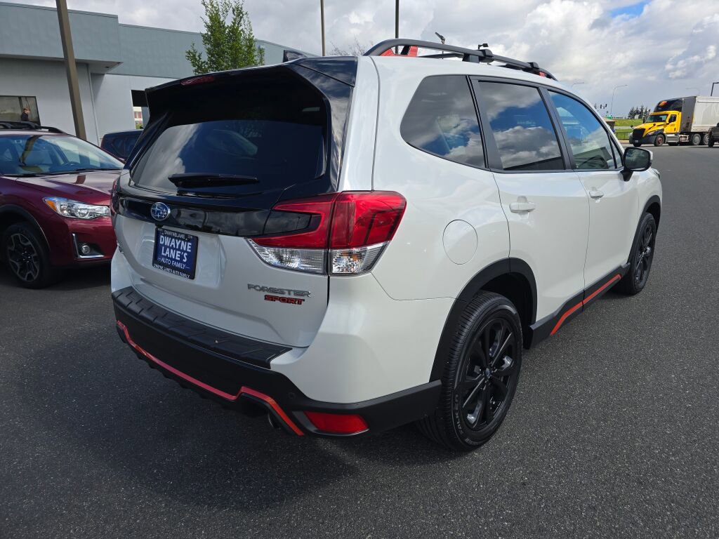 Used 2024 Subaru Forester Sport image 5