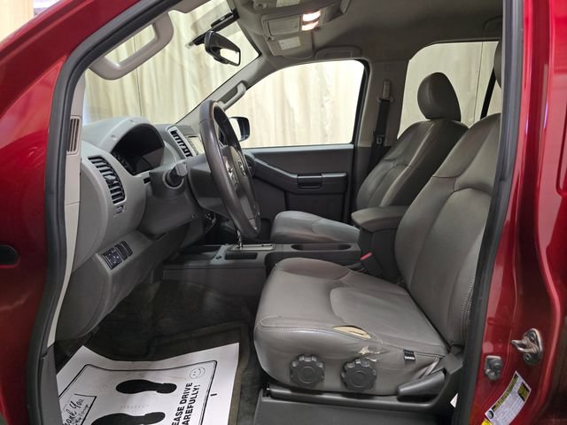 Used 2015 Nissan Xterra S w/ Value Package AWD/4WD image 12