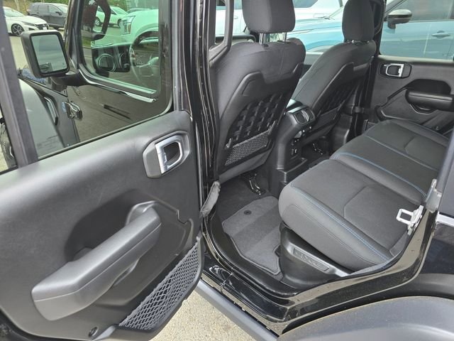 Used 2023 Jeep Wrangler Unlimited Rubicon 4xe w/ Steel Bumper Group AWD/4WD image 14