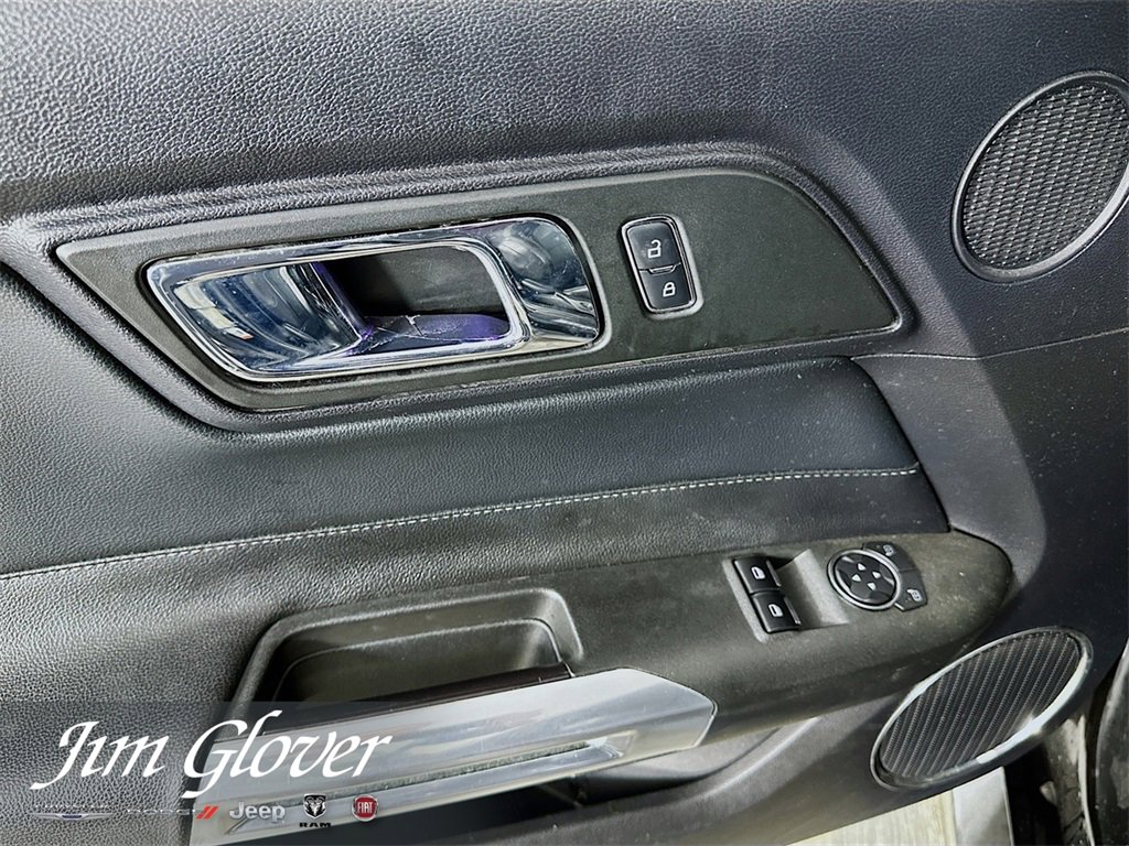 Used 2015 Ford Mustang GT Premium image 19