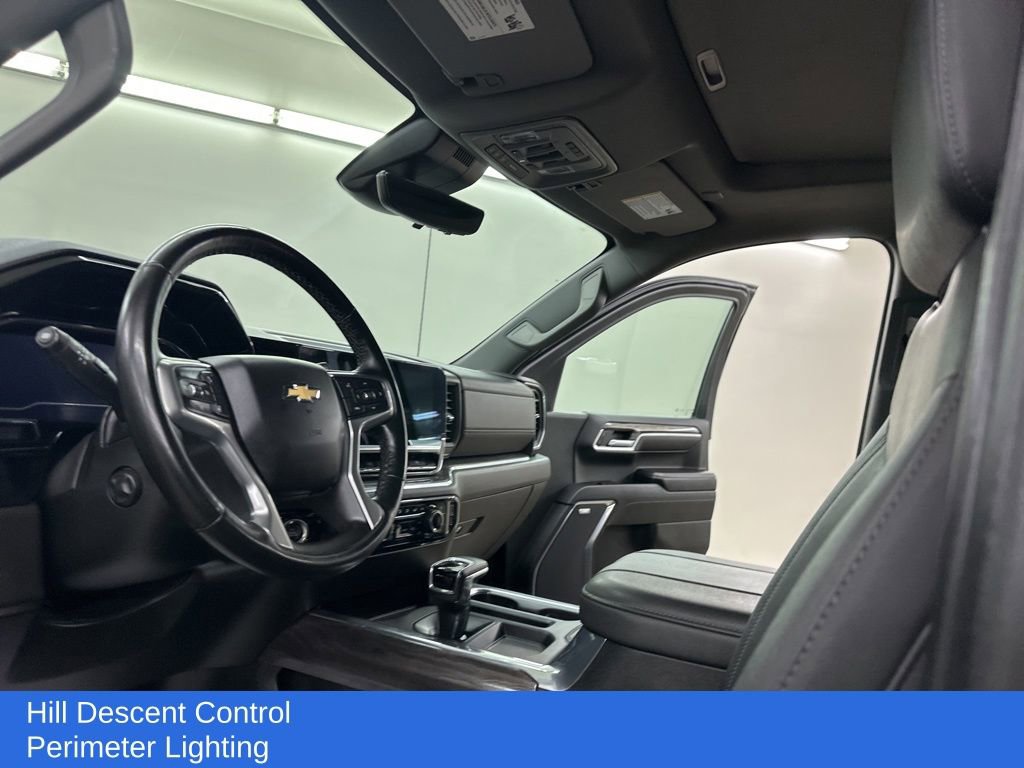 Used 2023 Chevrolet Silverado 1500 LTZ w/ LTZ Premium Package image 30