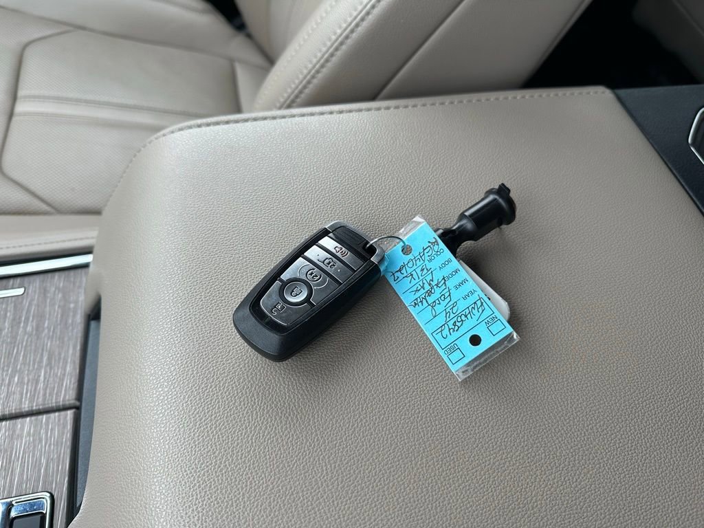 Used 2024 Ford Expedition Max Limited image 38