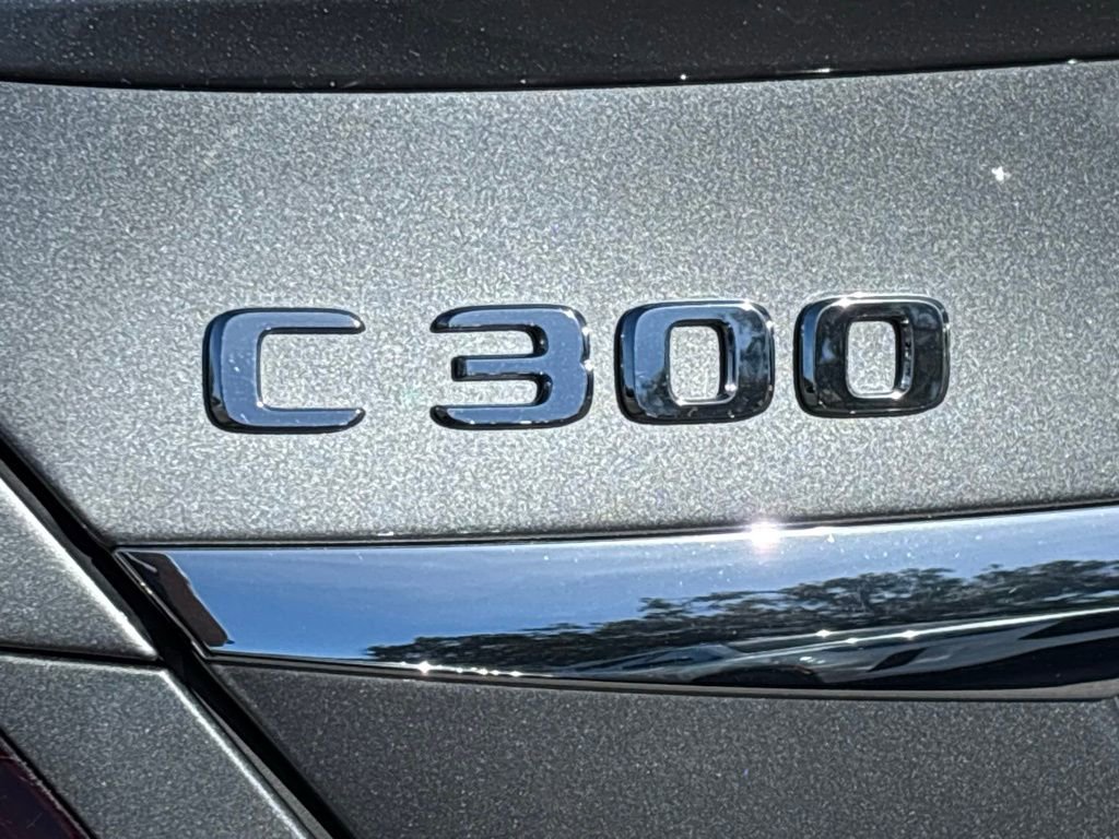 Used 2021 Mercedes-Benz C 300 Sedan image 5