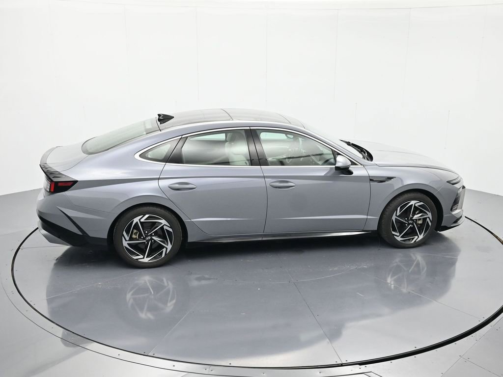 Used 2024 Hyundai Sonata SEL w/ Convenience Package FWD image 31