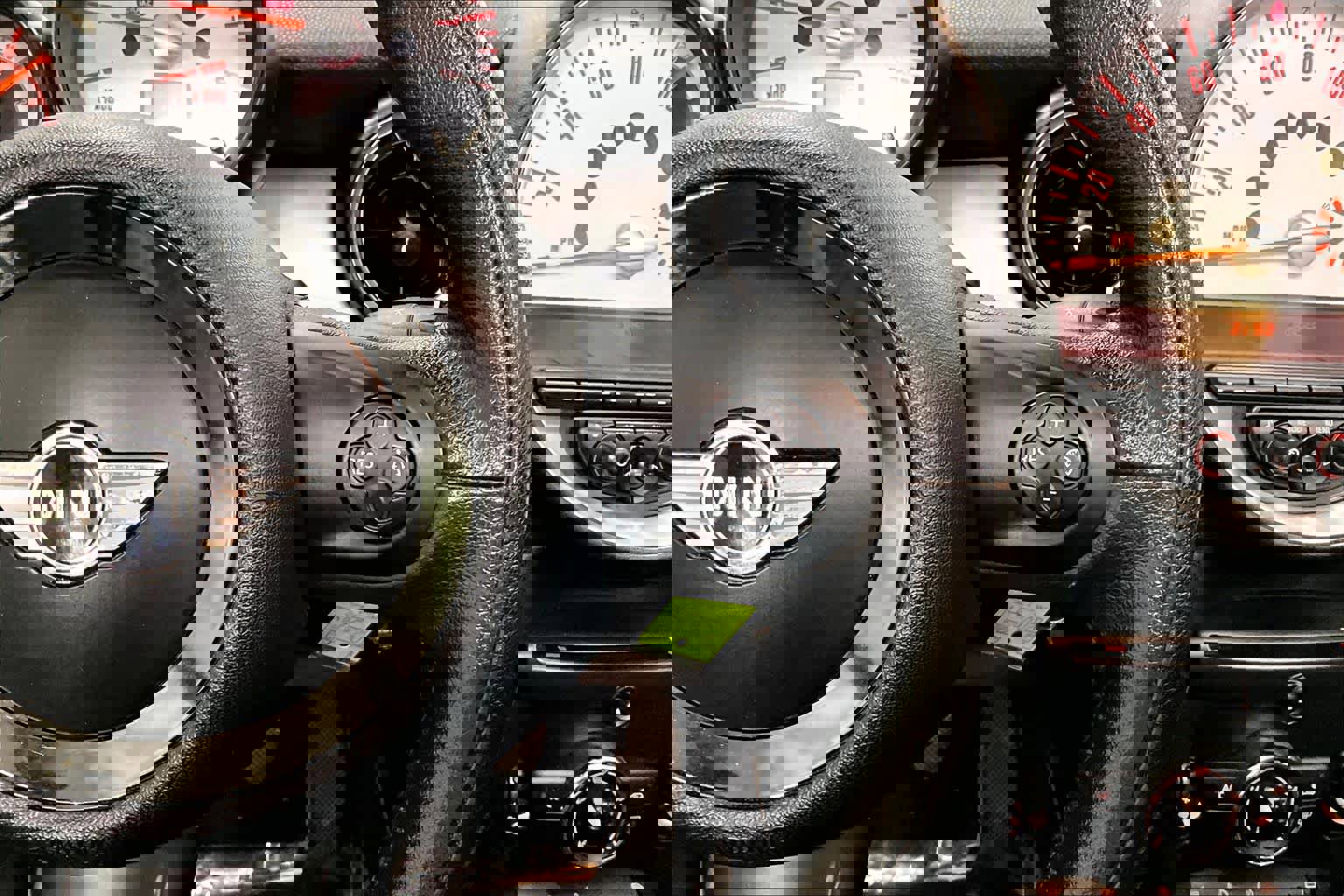 Used 2013 MINI Cooper Roadster image 23