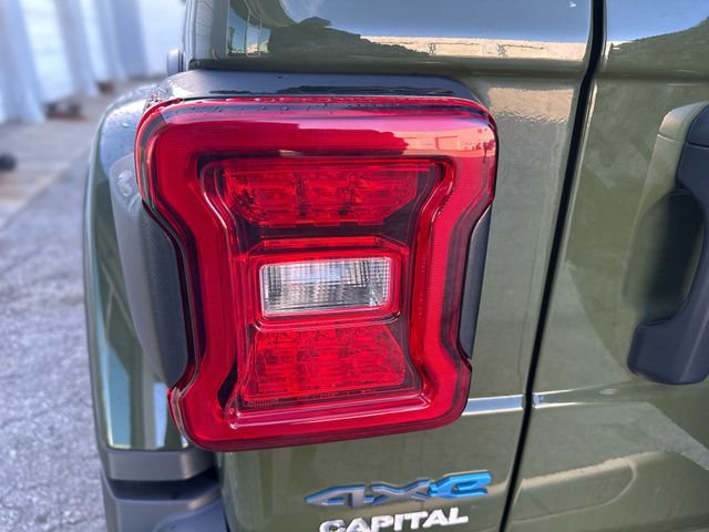Used 2024 Jeep Wrangler Unlimited Rubicon 4xe AWD/4WD image 26