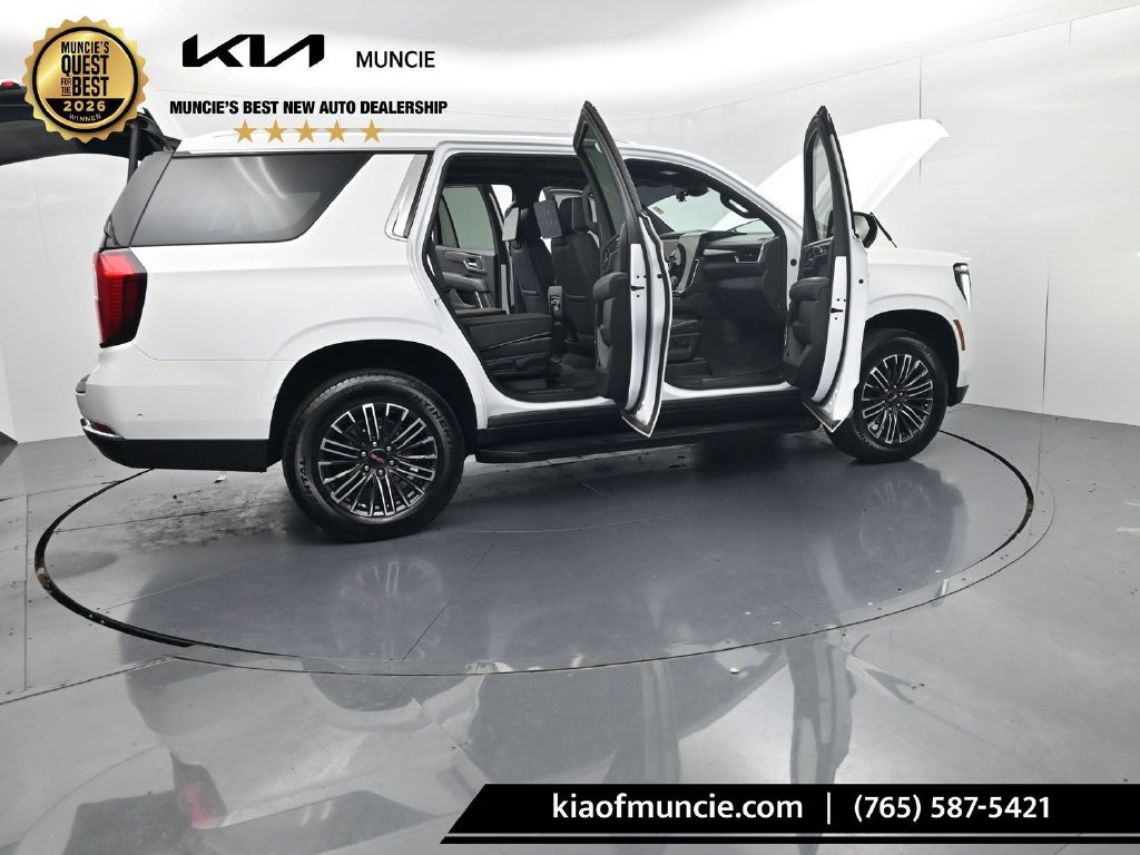 Used 2025 GMC Yukon Elevation w/ Elevation Premium Package AWD/4WD image 71