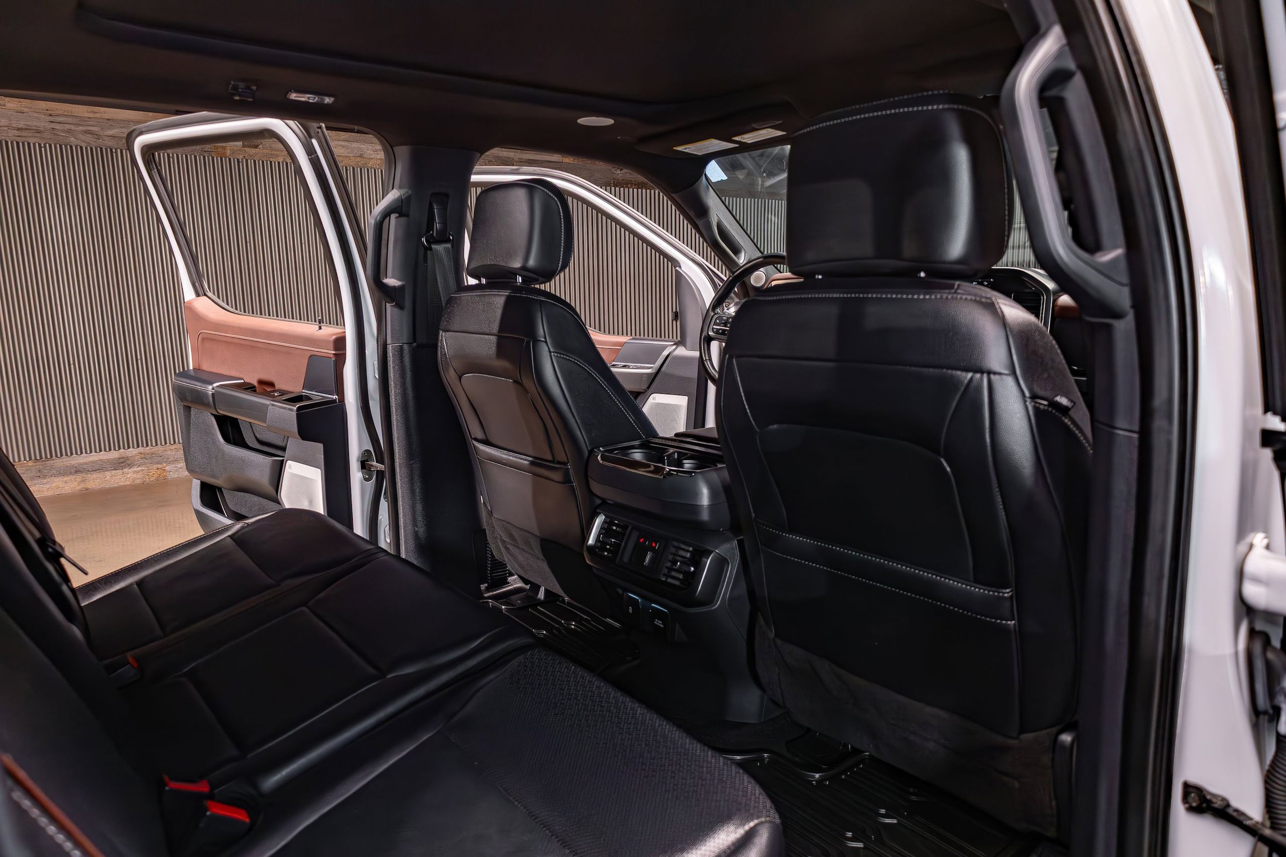 Used 2022 Ford F150 Lariat w/ Equipment Group 502A High AWD/4WD image 30