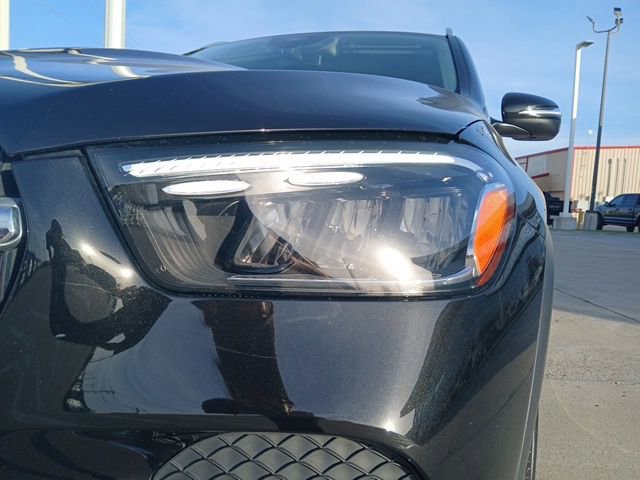 Used 2024 Mercedes-Benz GLE 350 4MATIC image 4