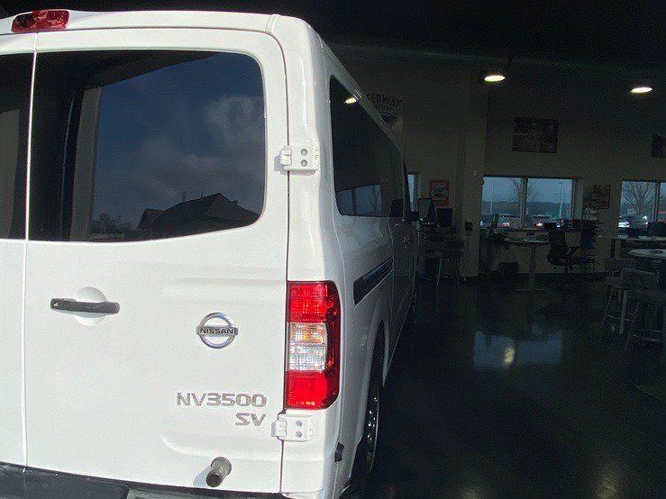 Used 2020 Nissan NV 3500 SV image 8