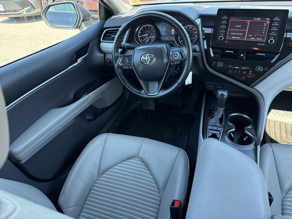 Used 2024 Toyota Camry SE AWD/4WD image 11