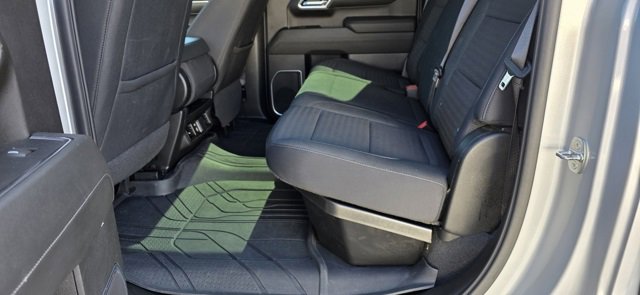 Used 2022 Chevrolet Silverado 1500 LT image 11