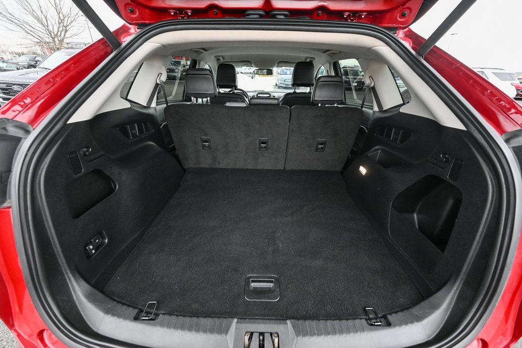 Certified 2024 Ford Edge SEL w/ Convenience Package image 16