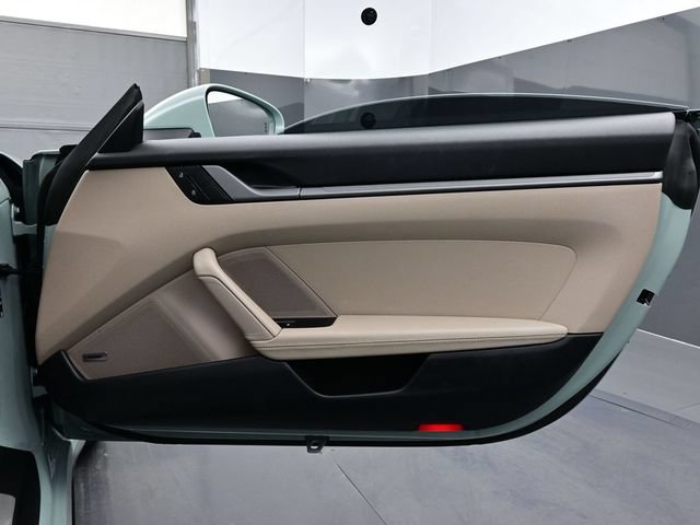 Certified 2025 Porsche 911 Carrera RWD image 15