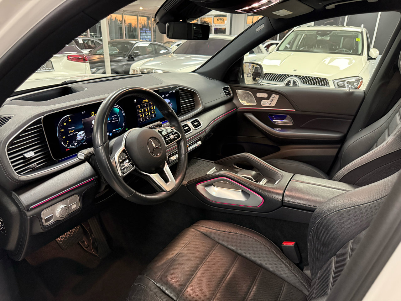 Used 2022 Mercedes-Benz GLS 450 4MATIC image 11