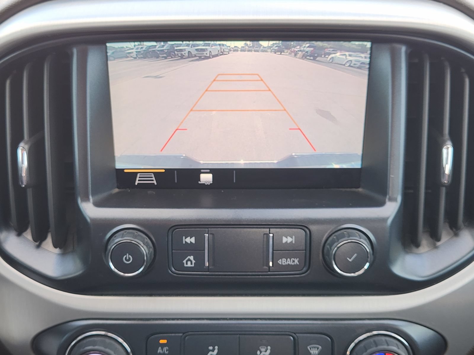 Used 2019 GMC Canyon SLT w/ Trailering Package RWD image 19