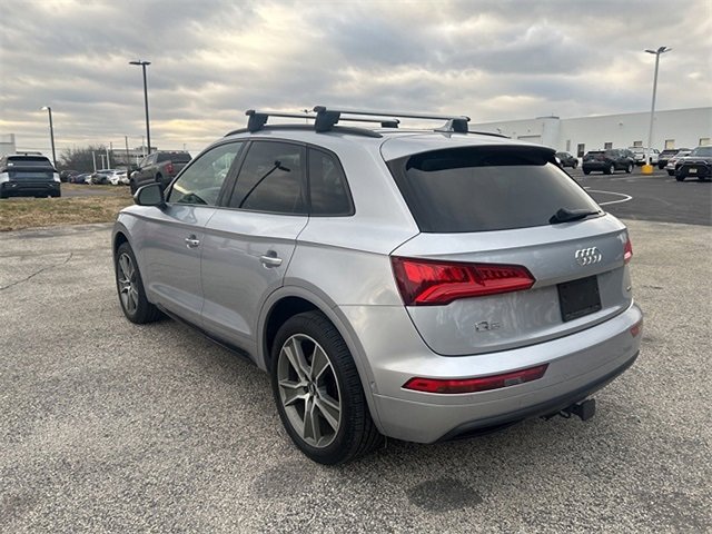 Used 2019 Audi Q5 Prestige w/ Prestige Package image 3