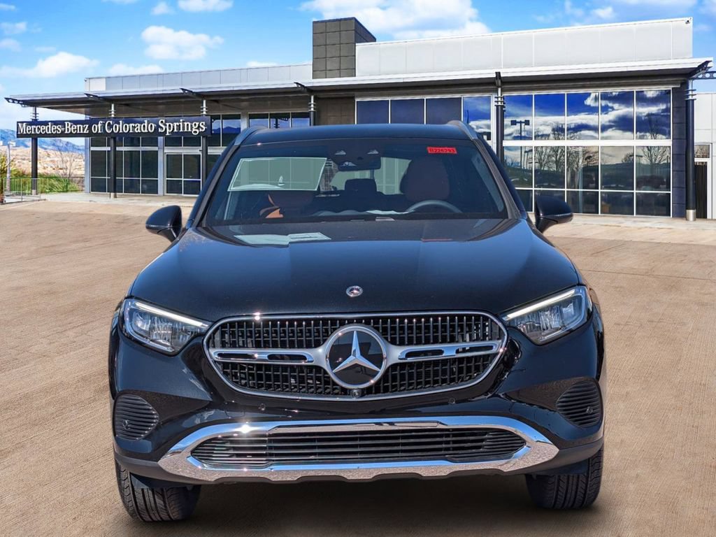 New 2026 Mercedes-Benz GLC 300 4MATIC image 2