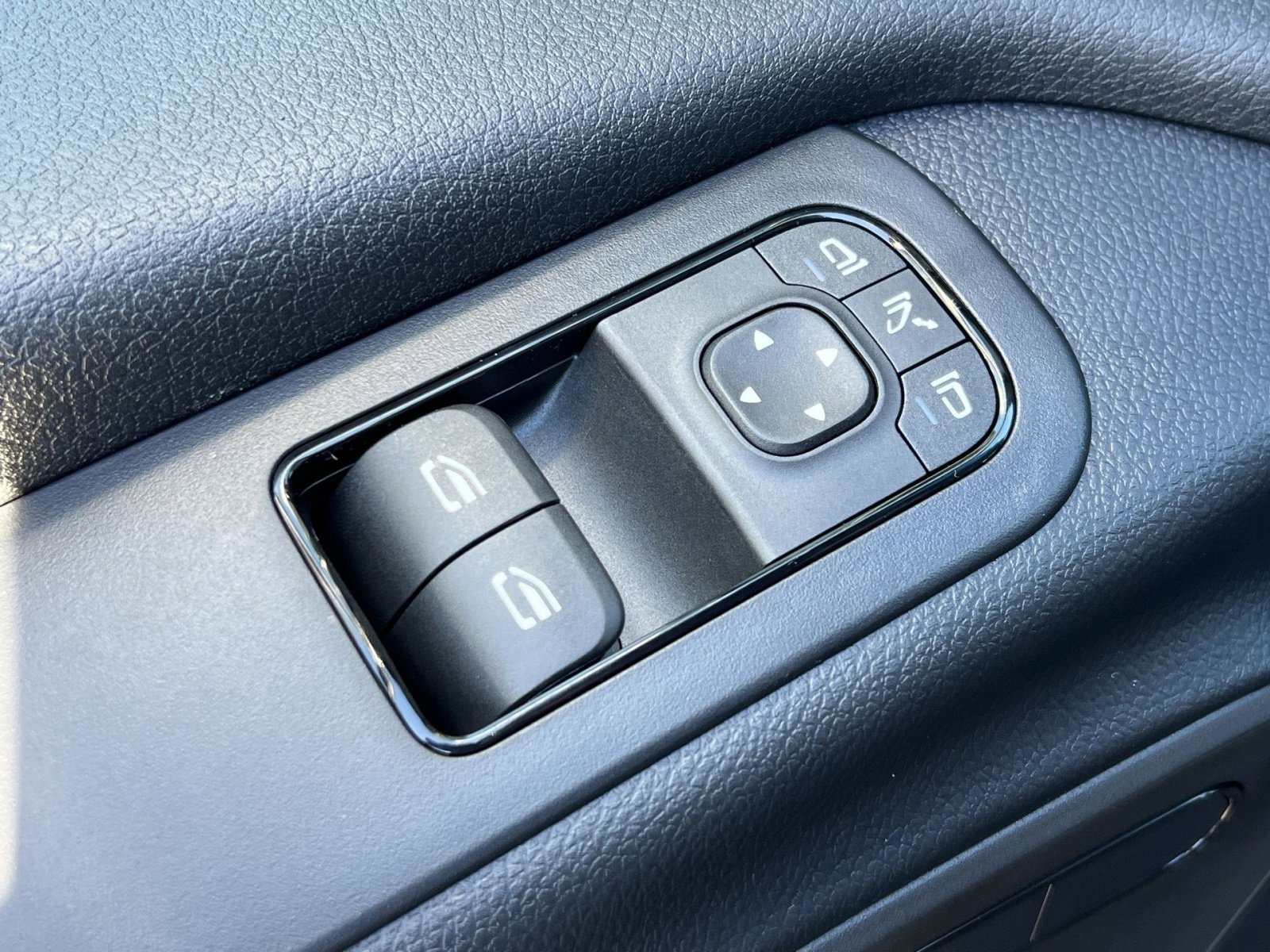 New 2025 Mercedes-Benz Sprinter 2500 image 13