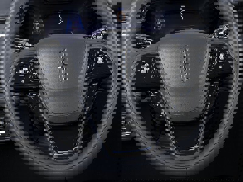 New 2025 Lincoln Aviator AWD w/ Jet Appearance Package image 12