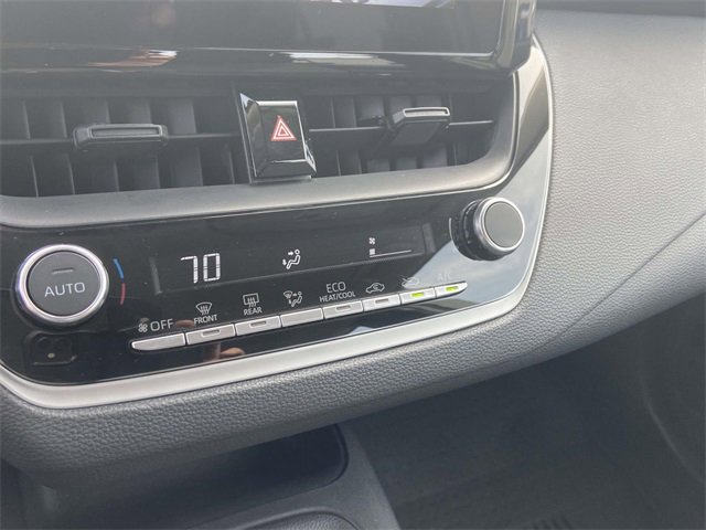 Used 2024 Toyota Corolla LE image 22