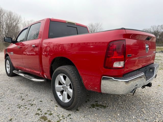 Used 2016 RAM 1500 Classic SLT w/ SLT Plus D←cor Group image 3