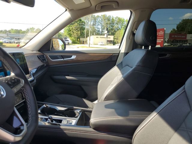 Certified 2025 Volkswagen Atlas SE w/ Panoramic Sunroof Package FWD image 17