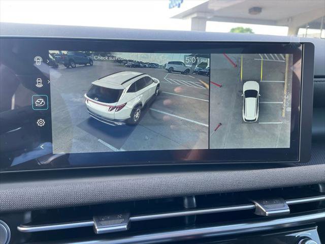 Used 2025 Hyundai Tucson Limited AWD/4WD image 28