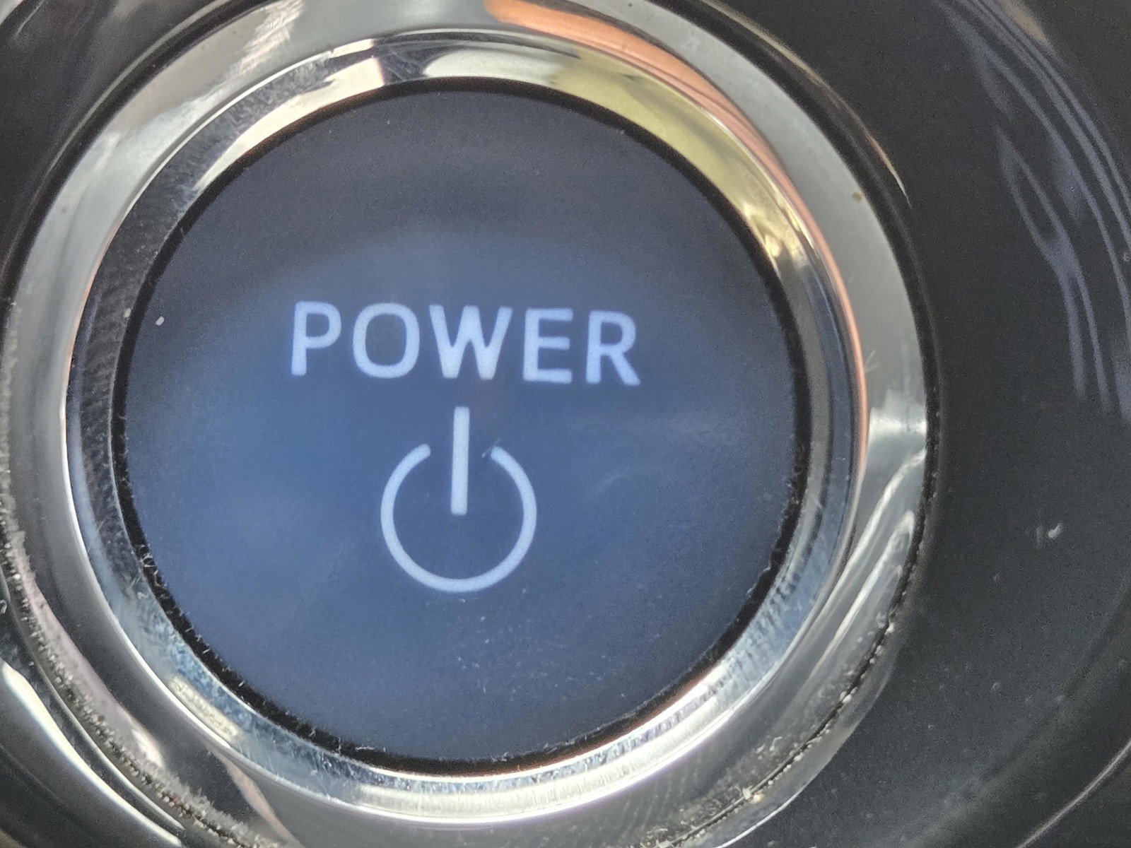 Used 2017 Toyota Prius Prime Advanced image 18