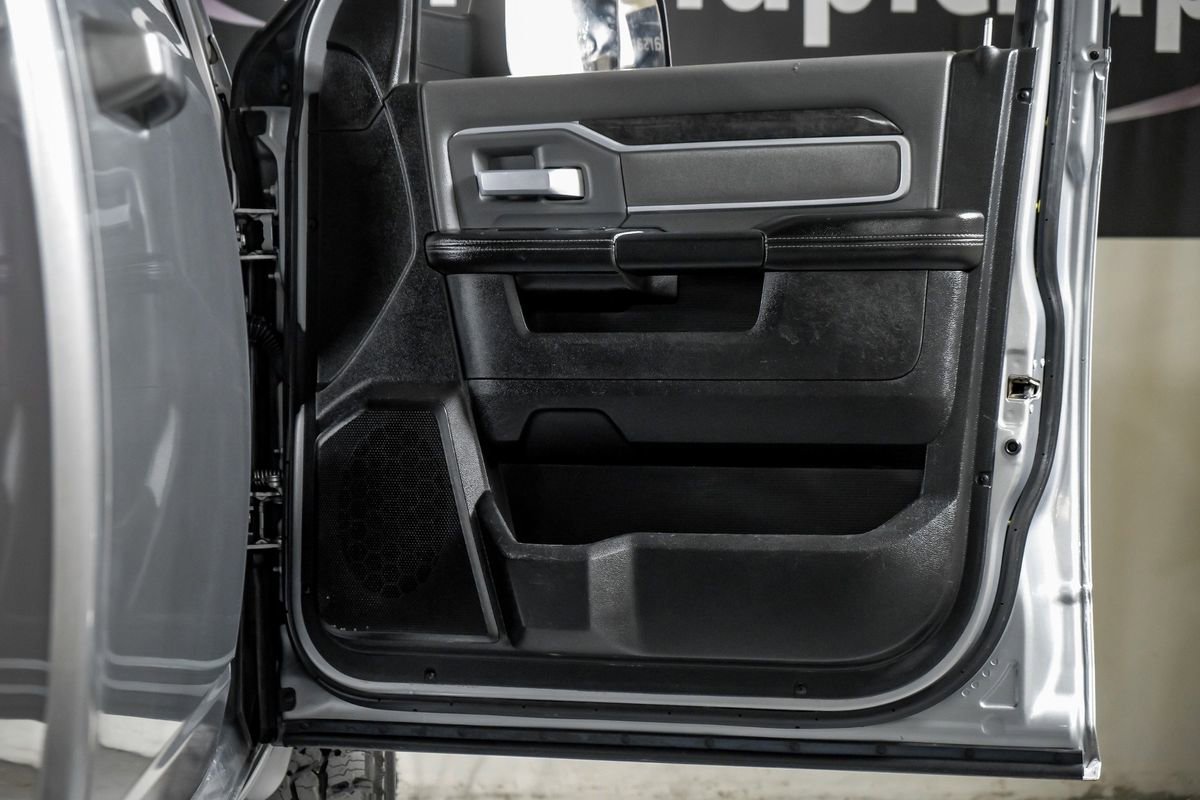 Used 2022 RAM 2500 Big Horn AWD/4WD image 35