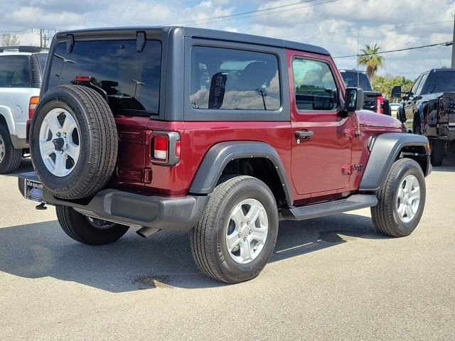 Used 2021 Jeep Wrangler Sport S image 6