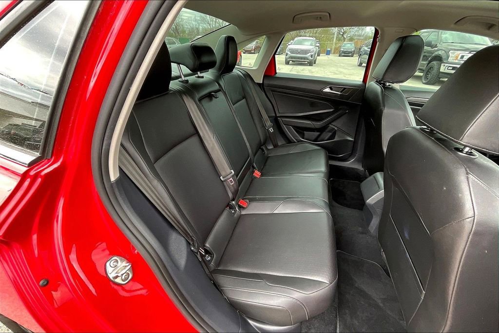 Used 2019 Volkswagen Jetta SEL image 28
