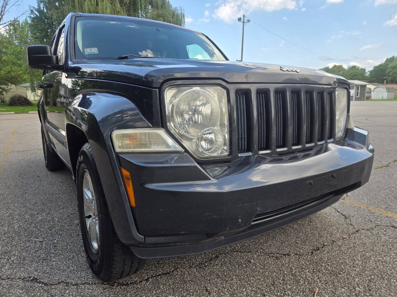 Used 2011 Jeep Liberty Sport w/ Popular Equipment Group AWD/4WD image 15