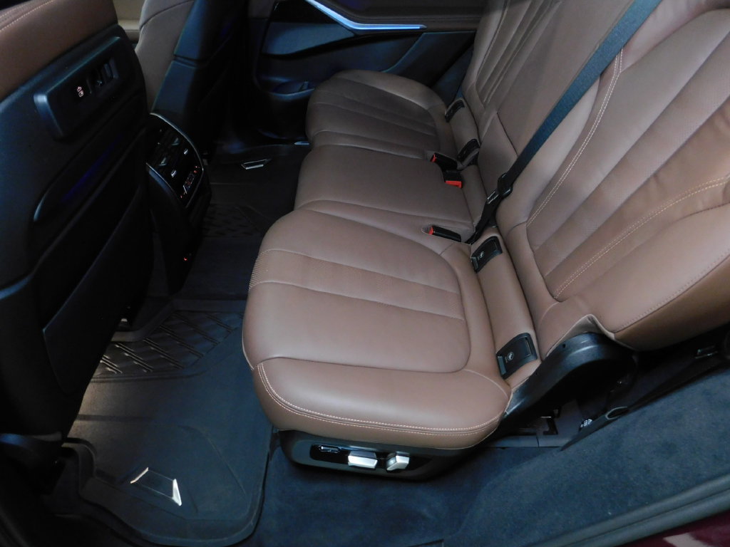 Used 2022 BMW X7 xDrive40i AWD/4WD image 82