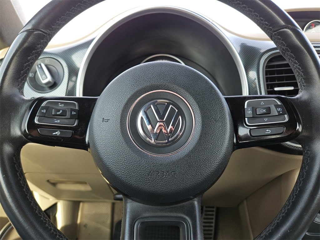 Used 2013 Volkswagen Beetle Turbo image 19