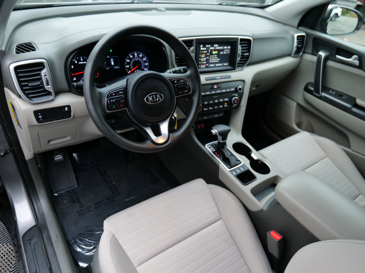 Used 2019 Kia Sportage LX w/ LX Popular Package image 14