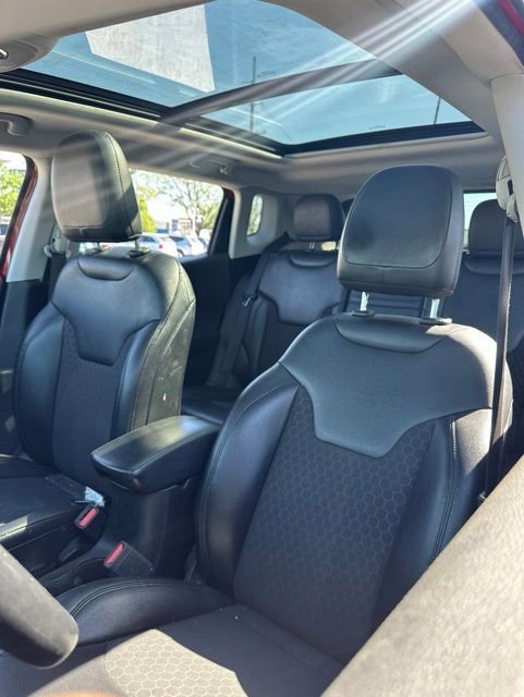 Used 2019 Jeep Compass Latitude AWD/4WD image 21